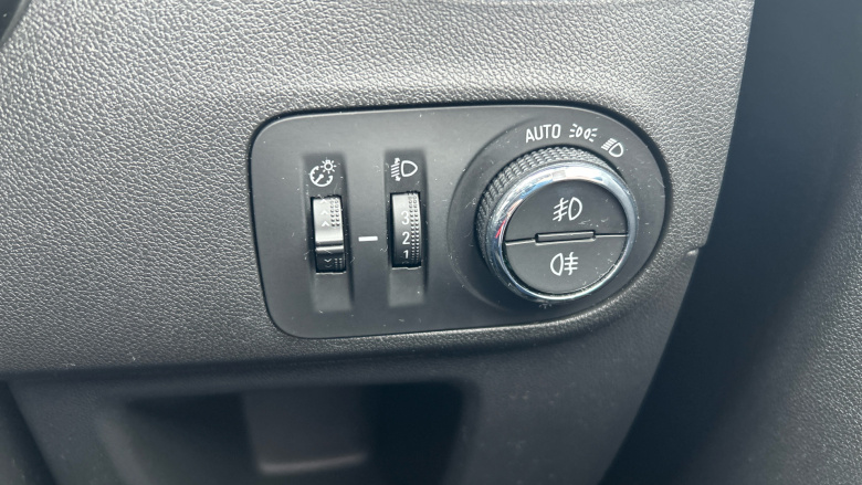 Vauxhall Crossland X 1.2 [83] Elite 5dr Petrol Hatchback